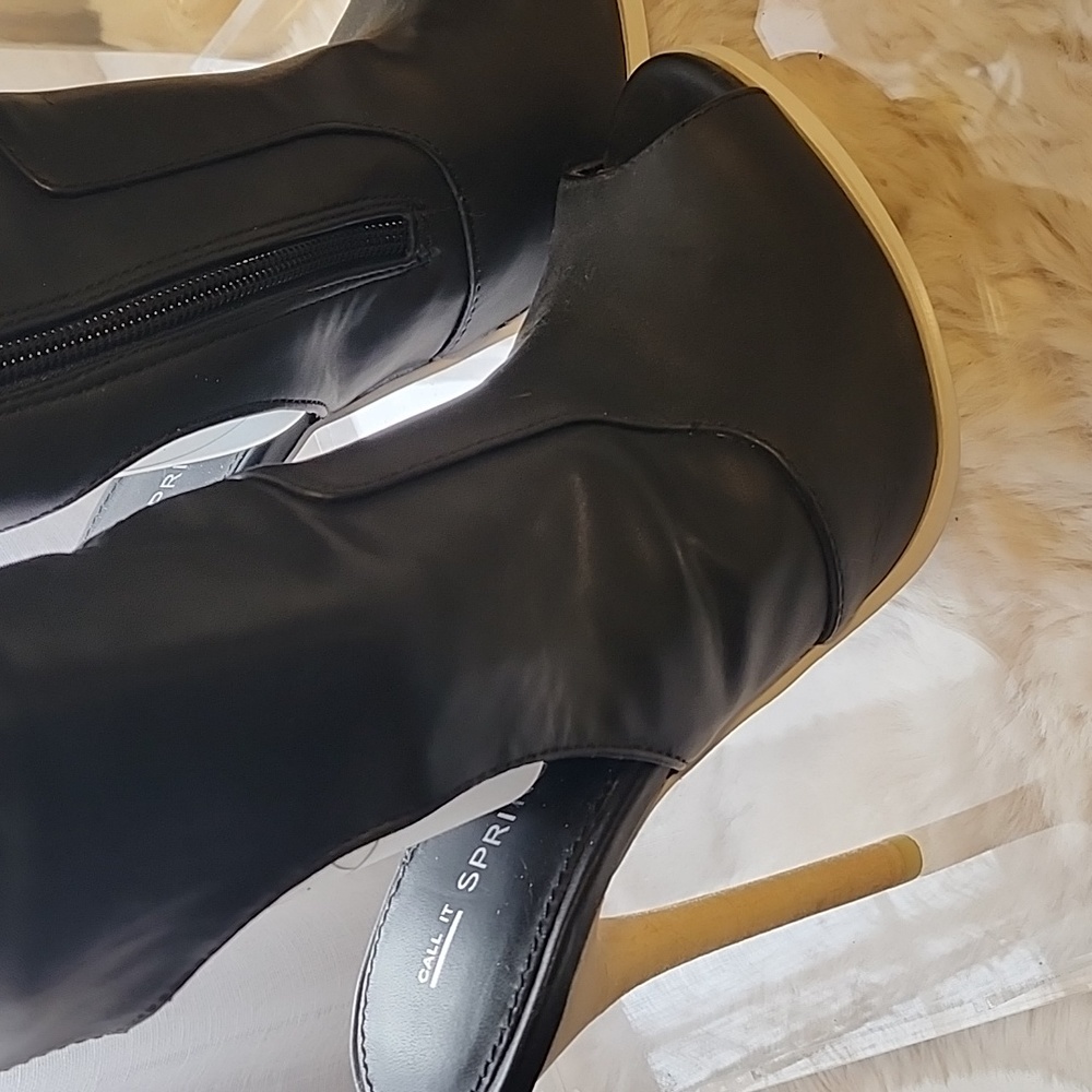 Over the knee boots - Picture 4 of 6